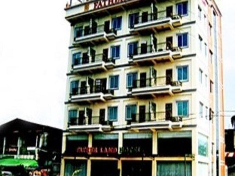 Royal Boss Hotel Янгон Екстер'єр фото